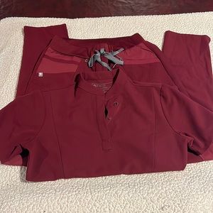 Xsmall burgundy scrubs